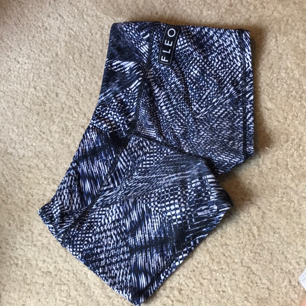 Medium Fleo Shorts